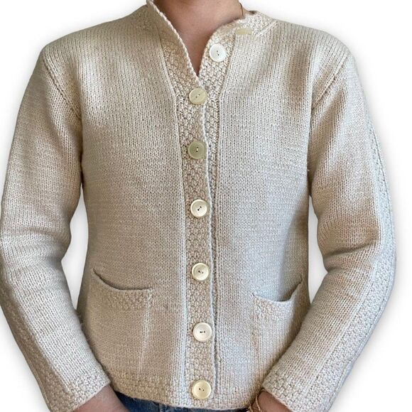 Vintage Womens Hand Knit White Wool Preppy Boxy Fit Handmade Boho Cardigan Sz M - Picture 5 of 6